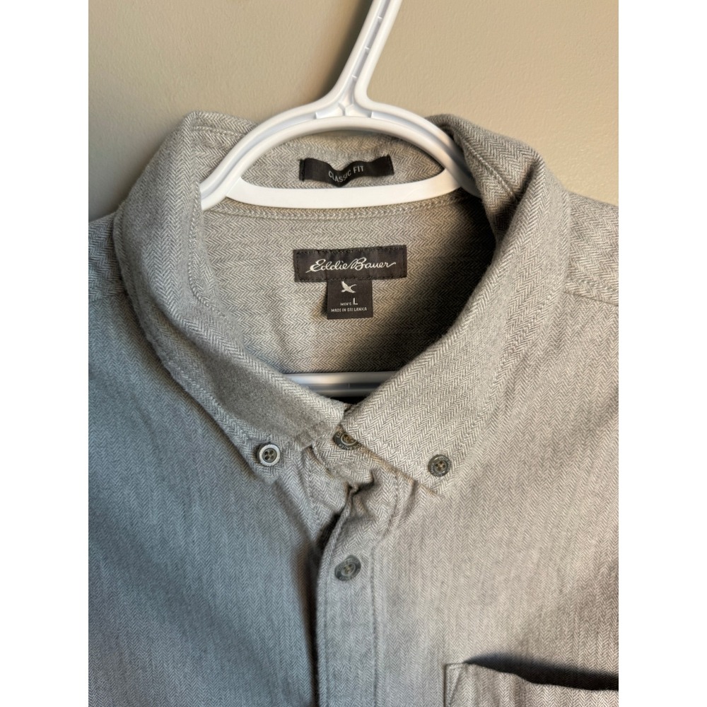 Eddie Bauer Mens Gray Herringbone Flannel Shirt L Classic Fit Outdoor Preppy - Picture 6 of 13